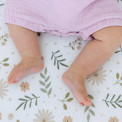 100% Cotton Jersey Fitted Cot Sheet Pack of 2 - Green & Flowers Print - Soft & Breathable Baby Bedding – Fits 140x70cm & 120x60cm Cots